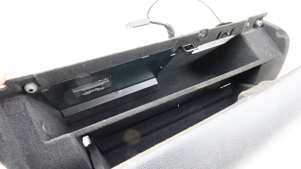 Mercedes w164 бардачок ml бардачки gl x164 1646890608 чорний в Україні