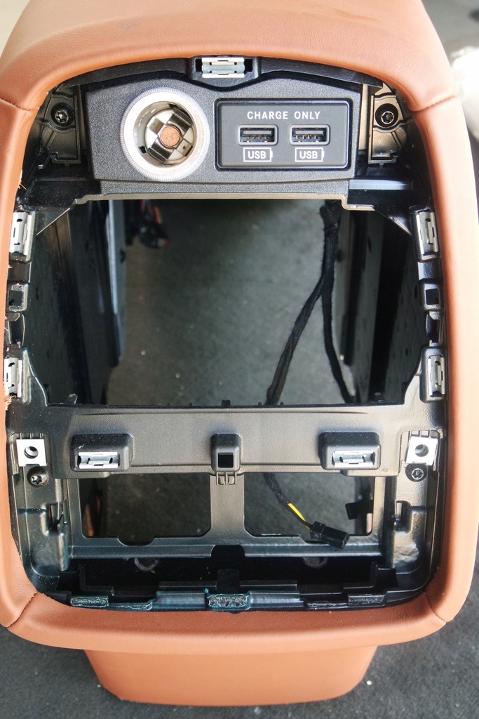 фото №9, Сидіння заднє сидіння обшивки maserati levante gransport