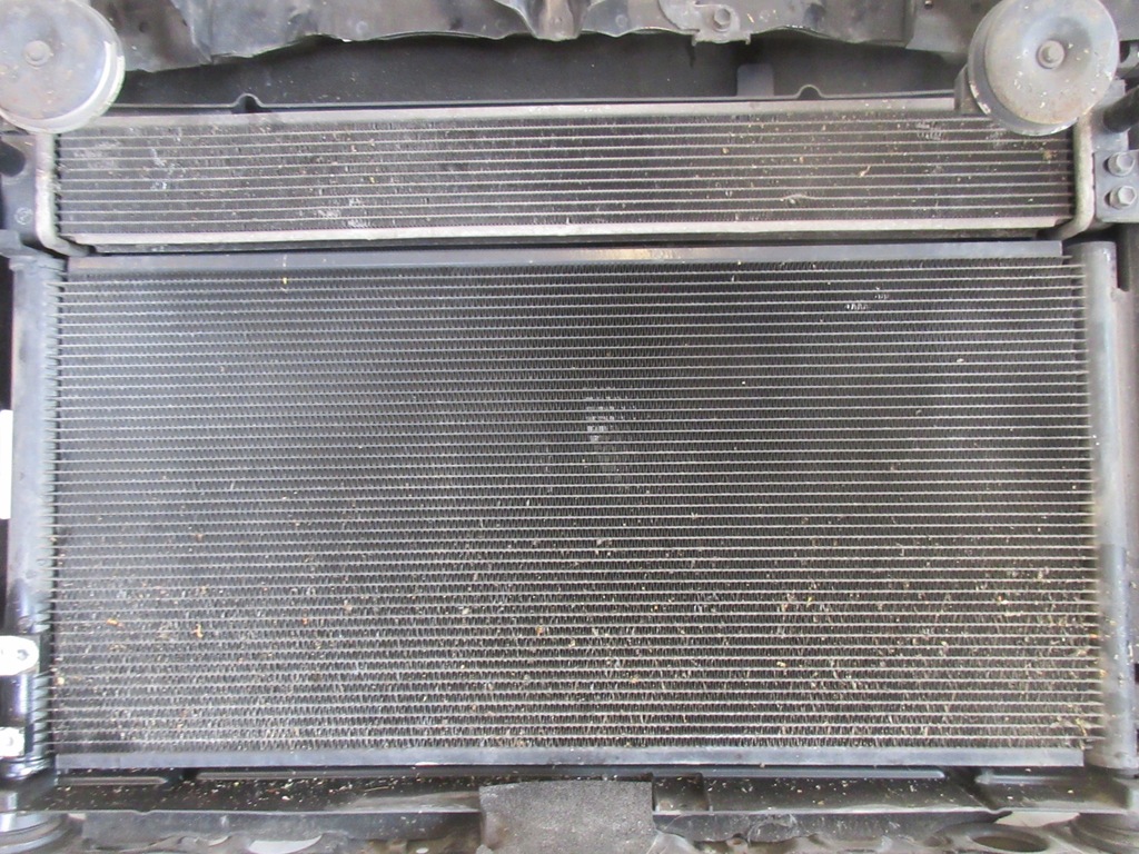 фото №8, Prius iii радіатор вентилятори підсилювач панель передня