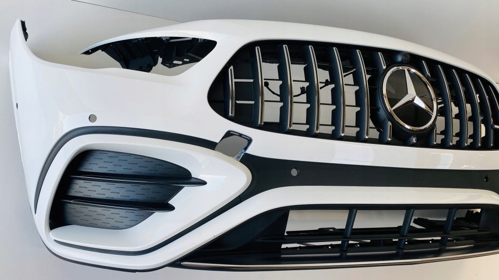 Бампер передні  mercedes gla h247 35amg 45amg Оригінал
