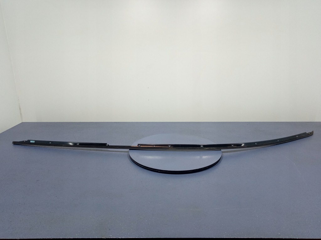 фото №4, Audi q8 rsq8 4m8 молдинг кровельная правая 4m8853704
