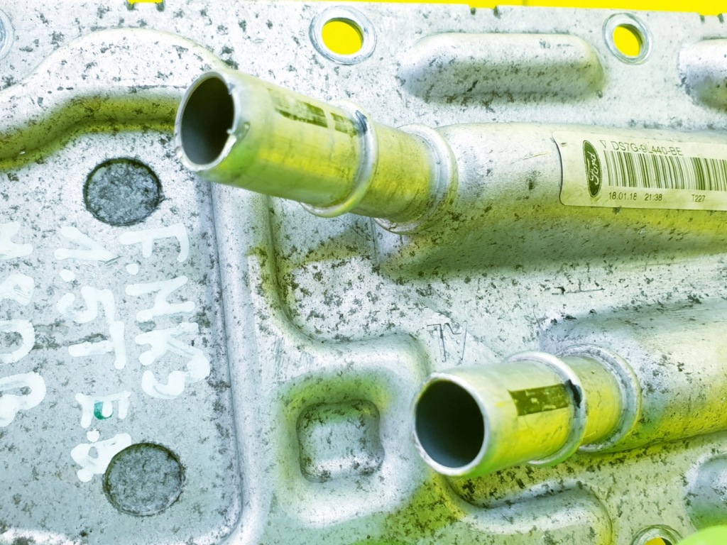 Радиатор интеркулер focus mk3 mondeo mk4 1.5 t ds7g9l440be с Разборки