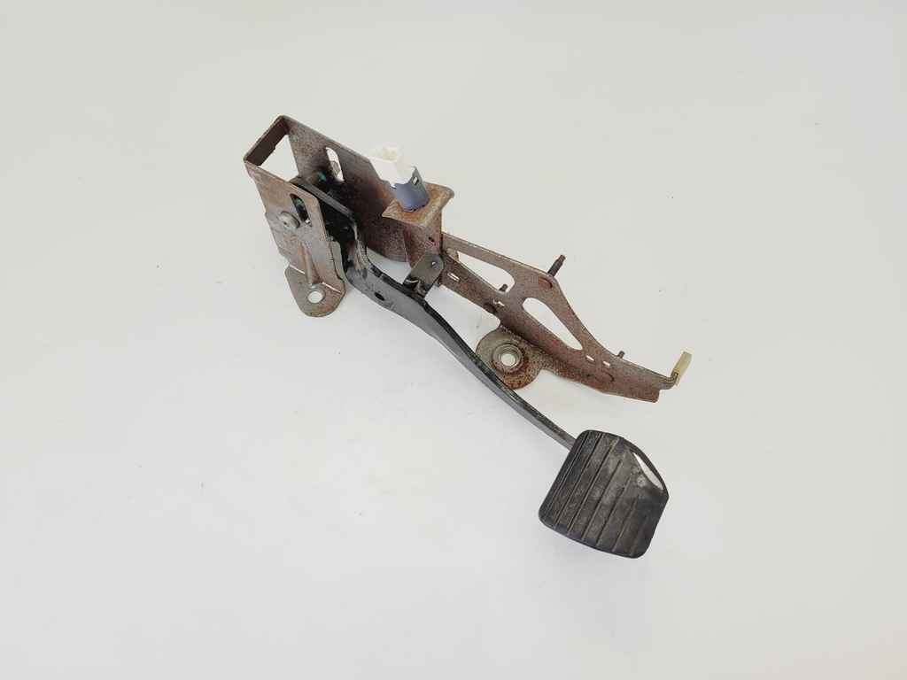 фото №1, Педаль гальма renault kangoo ii 2013- 8200815696