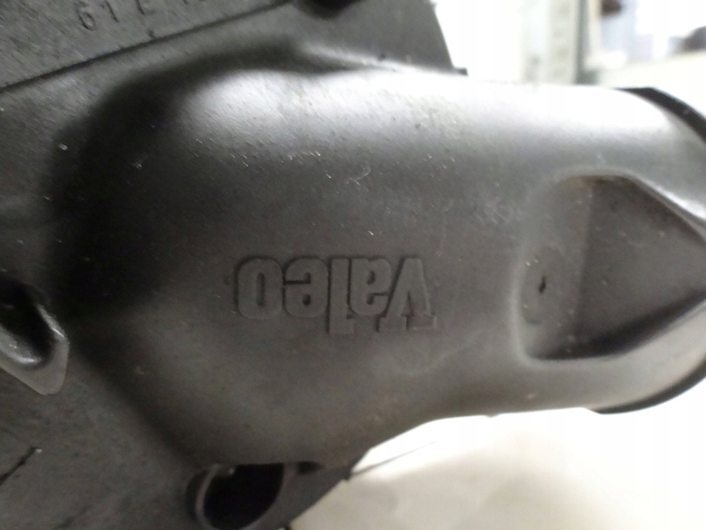 Bmw 5 e39 1999 2.5 tds генератор комплектний Недорого