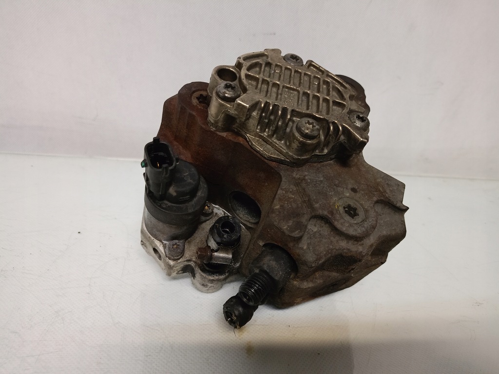 фото №8, Насос впрыскная топлива 2.4 оригинальный номер volvo s60 i v70 ii