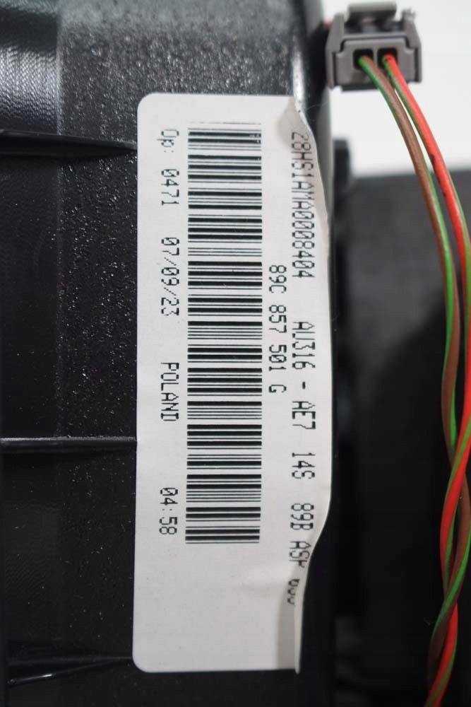 Audi q4 etron зеркало дверь левая 15+6 pin камера Киев