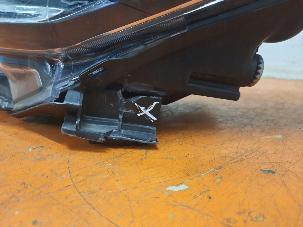 фото №6, Toyota c-hr lift 19-23 лампа ліва перед фара лівий 81150-f428000