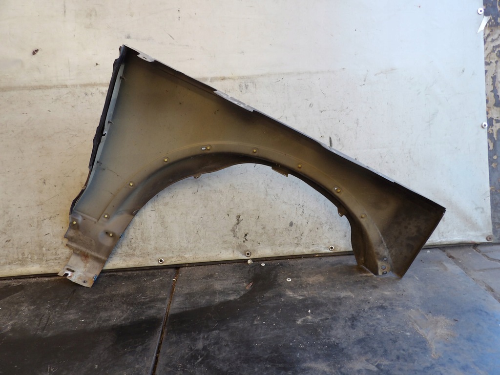 фото №3, Крыло перед левый land rover discovery iii l7mta