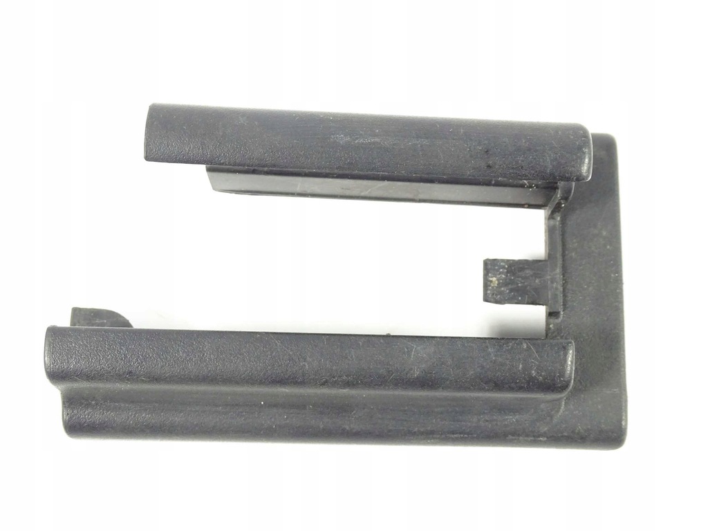 фото №1, Mercedes r klasa w251 защита корпус рейки сиденье a2519190820