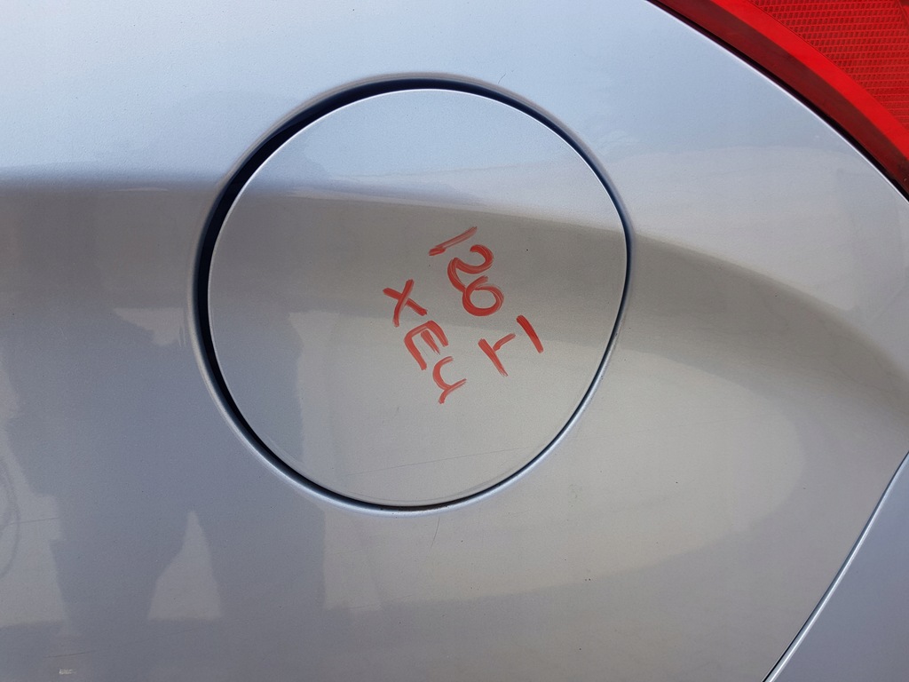 фото №1, Hyundai i20 lift крышка заливной топлива xeu 2012-14r