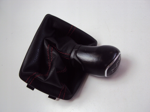 фото №1, Ручка чехол skoda fabia iii hb