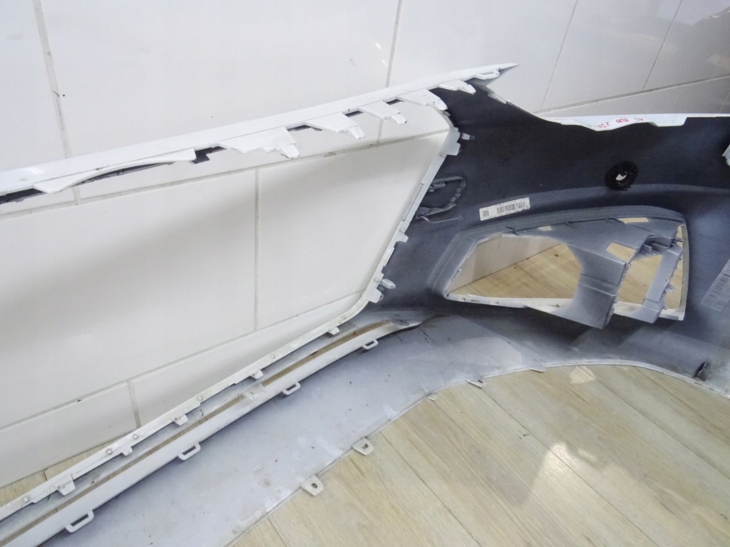 фото №11, Бампер перед audi a4 b9 8w0807241e