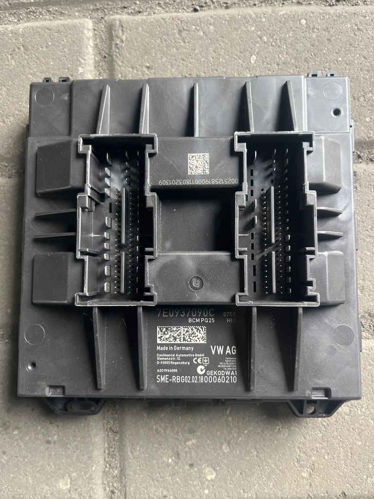 фото №1, 7e0937090c модуль vw t6