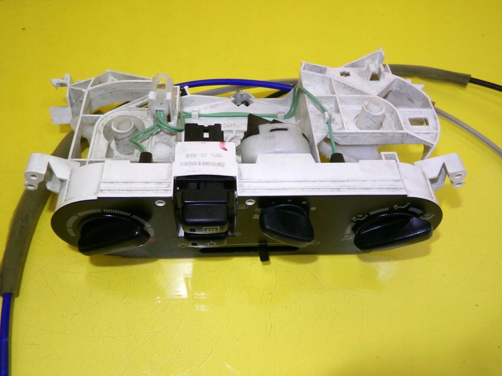 фото №5, Панель управление обдув mitsubishi colt mr201365 nr1208