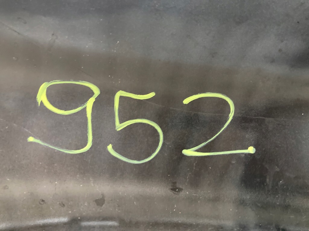 фото №12, Бампер передній перед porsche taycan 9j0 9j0807221