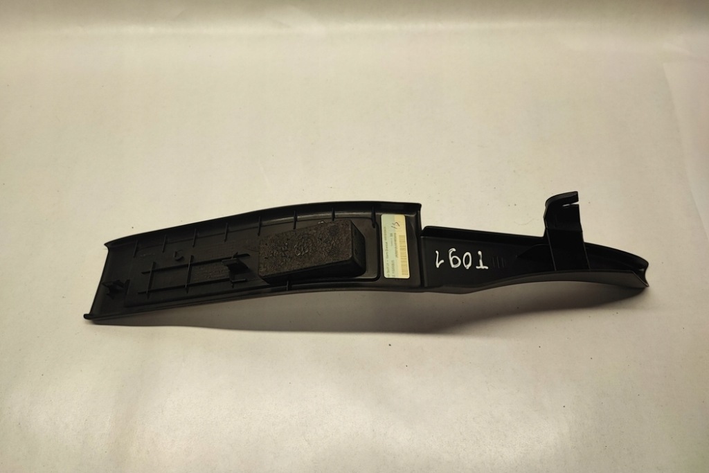 фото №7, Задняя левая молдинг декоративная порог jaguar xf x250 8x23f13245ag 3.0l дизель