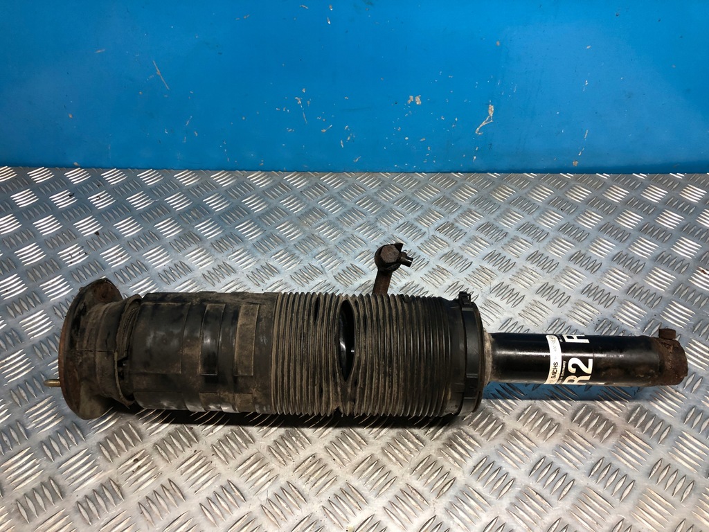 фото №1, Mercedes w220 амортизатор abc правий перед передній a2203206413