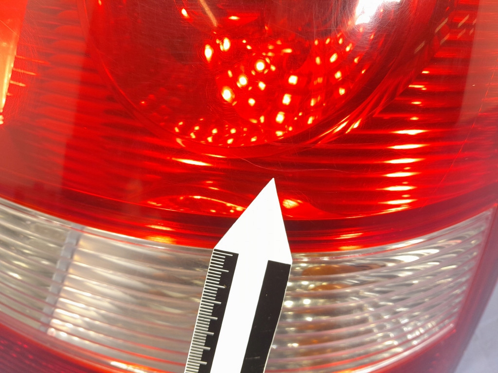 фото №3, Kia sorento i лампа задняя задняя правая eu