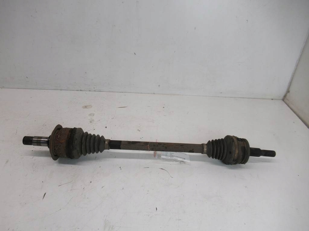 Приводной вал правый  шрус  chrysler 300c 3.0crd 04-10 в Украине