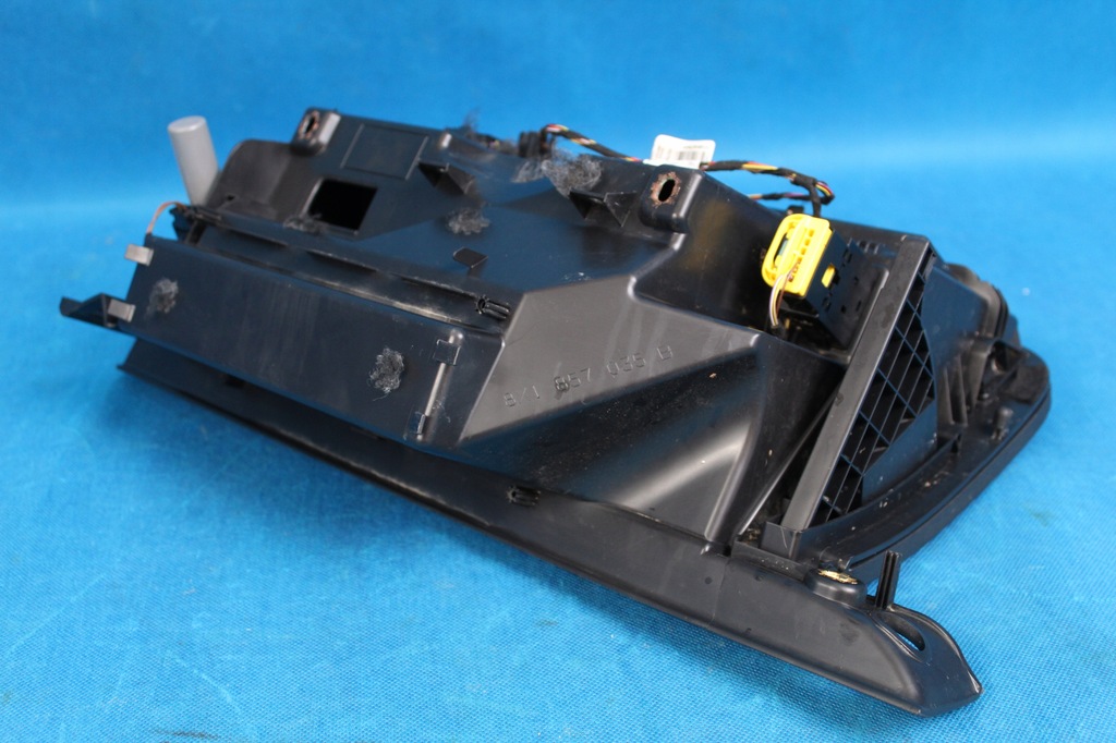 фото №8, Audi a1 8x lift бардачок панелі приладової панелі eu 8x1857104 8x1857124 2016r