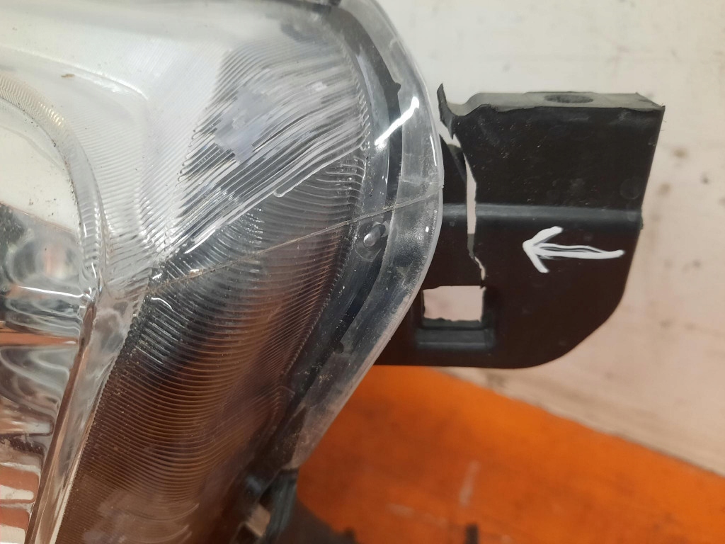 фото №7, Toyota tacoma 16-20 лампа права перед фара правий