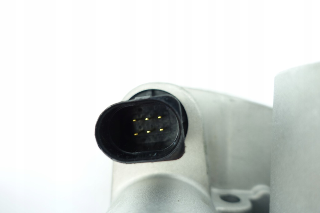 Дросельна заслінка golf v polo iv caddy bora 1.4 aic Київ