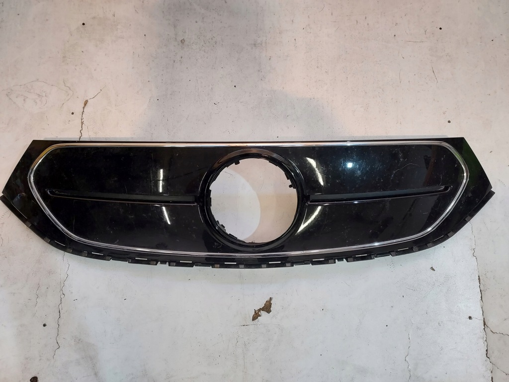 фото №1, Решётка радиатора рамка mercedes eqa w243