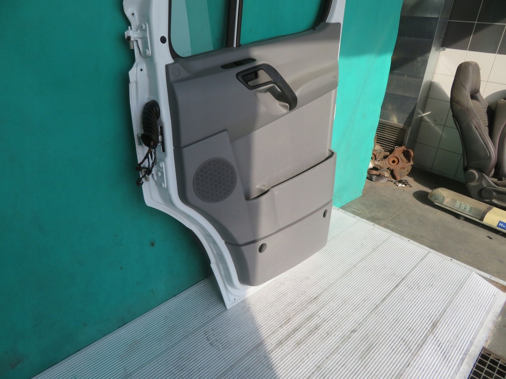 фото №10, Дверь правый перед mercedes sprinter 906 15r