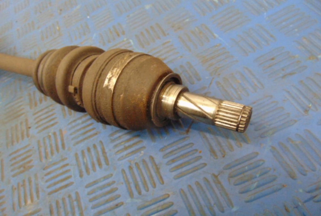 Opel astra g 1.6 8v приводной вал левая в Украине