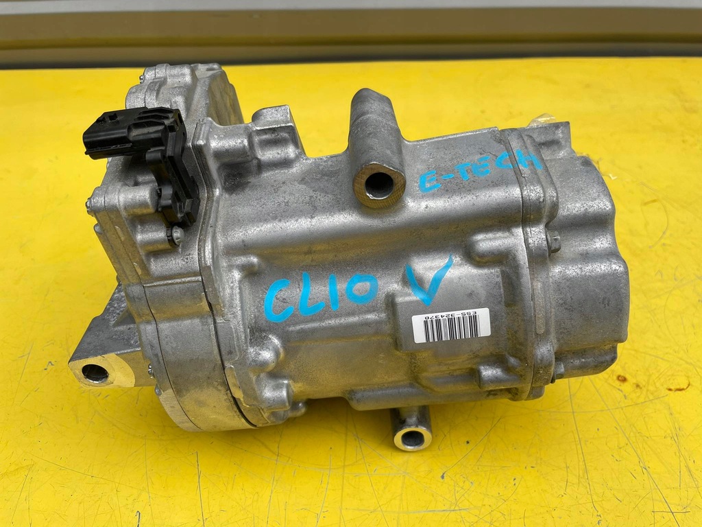 фото №1, Renault clio v компрессор кондиционера e-tech