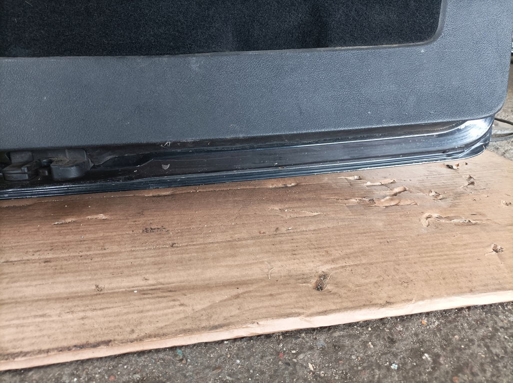 фото №10, Кришка багажника задня задня з скло vw golf iv 4 kombi