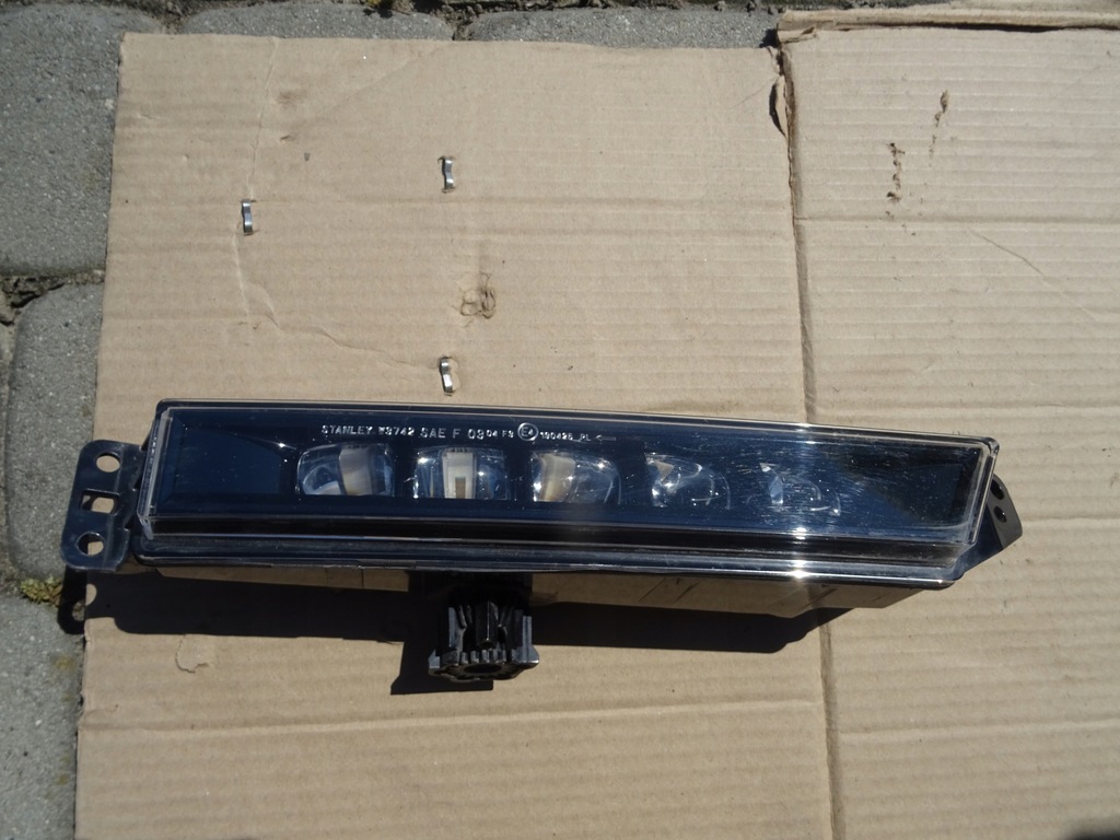 фото №1, Honda cr-v v противотуманная фара правый led лампа правая stanley