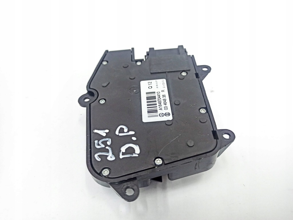 фото №11, Mercedes-benz r w251 2012 перед сторона права панелі керування перемикачі