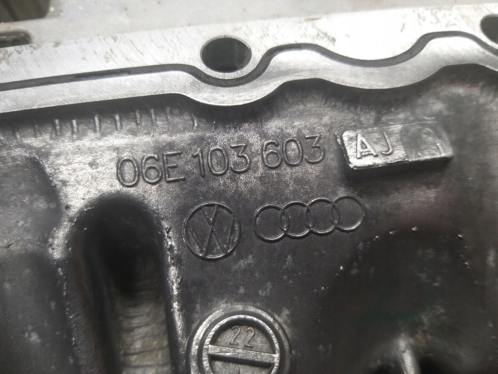 Піддон масляна верхній оливи 3.0 tfsi cgx a7 4g s4 b8 q7 c7 s5 ctu 06e103603aj Оригінал