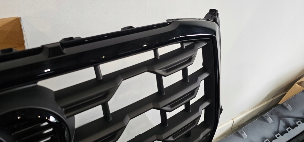 Решётка радиатора бампера решётка радиатора audi q2 81a lift s-line 19- black рамка накладка Цена