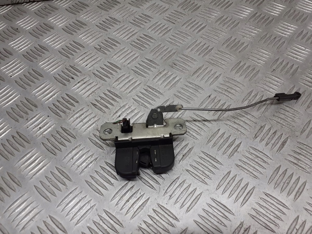 фото №1, Замок кришки багажника seat leon i 6l6827505a