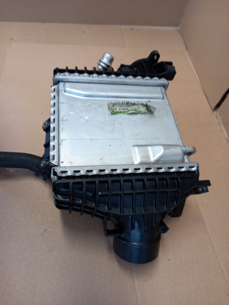 фото №6, Радіатор інтеркулер mercedesa w213 a654090606100 a6540108300