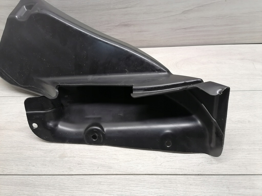 фото №7, Ferrari правый верхний канал впуск воздуха 82745100