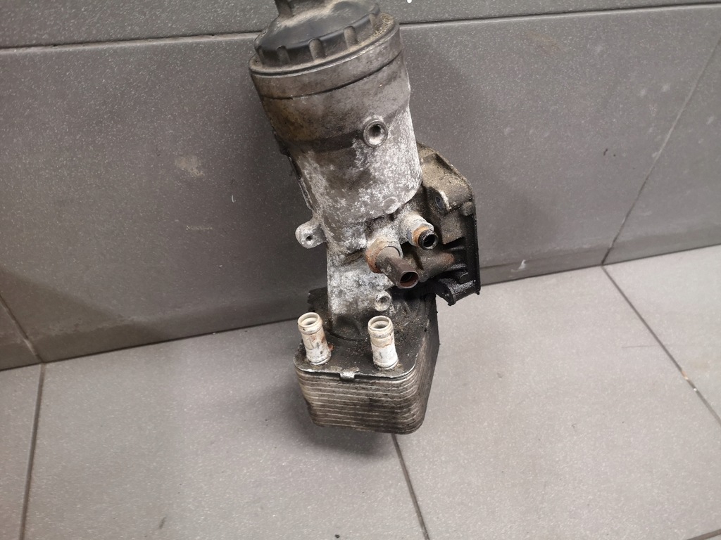 фото №1, Основа фільтра оливи a3 8p 2.0 tdi 045115389e