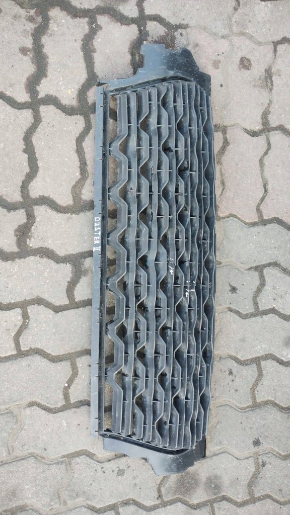 фото №1, Решётка бампера передний dacia duster ii