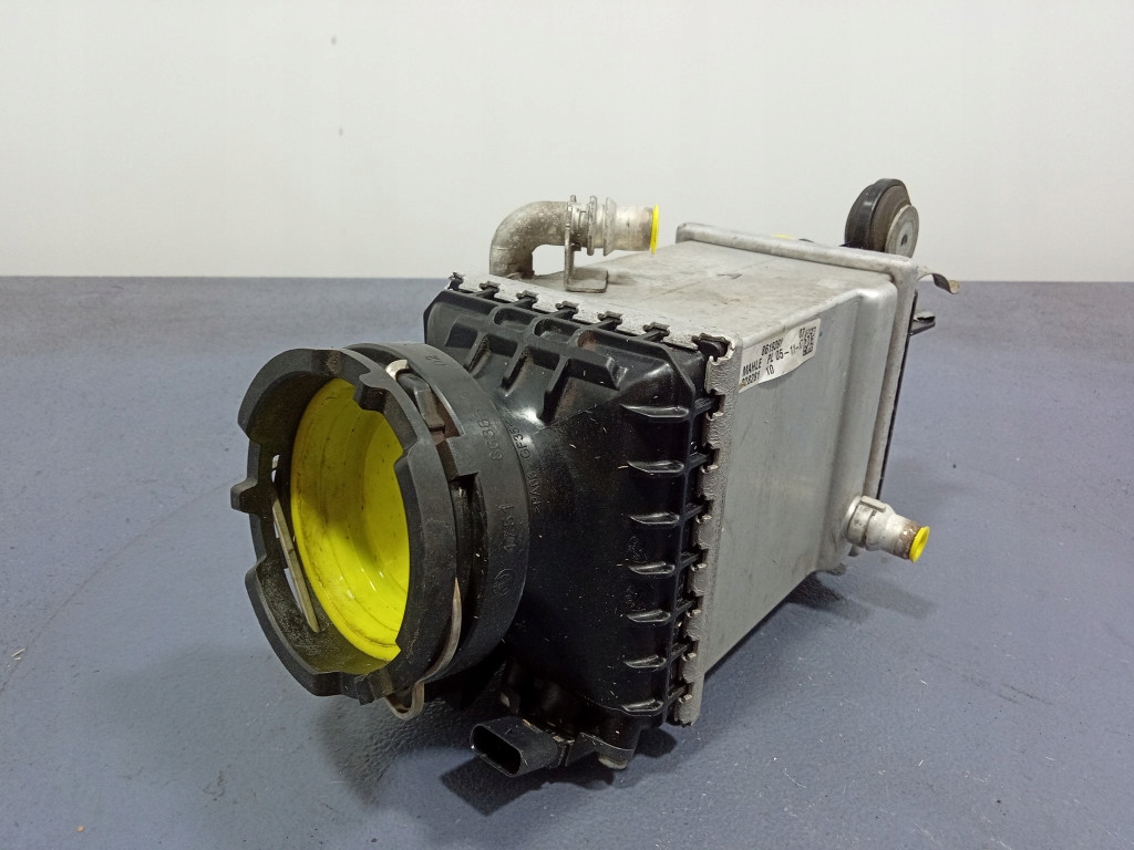 Bmw 5 g30 m550i 7 g11 g12 750i 4.4 n63 радиатор интеркулер 8619391 в Украине