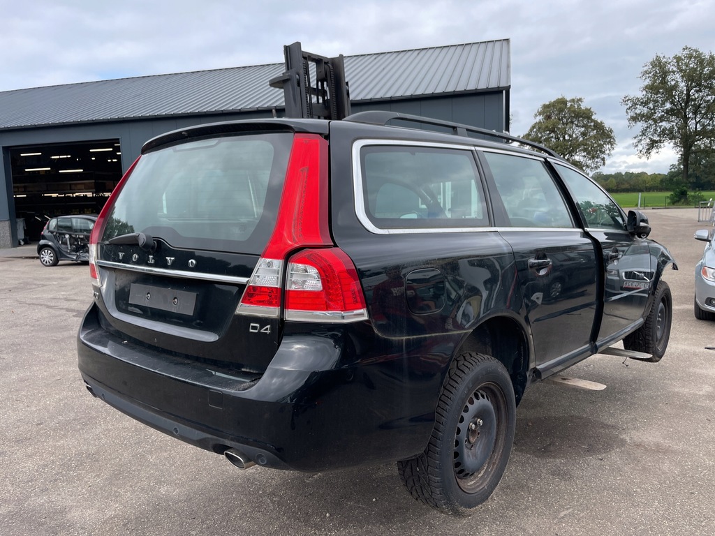 фото №8, Балка бампера задня volvo v70 iii