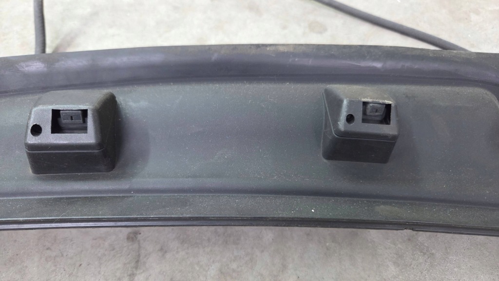 фото №7, Жабо mercedes-benz c w204 a2048300013