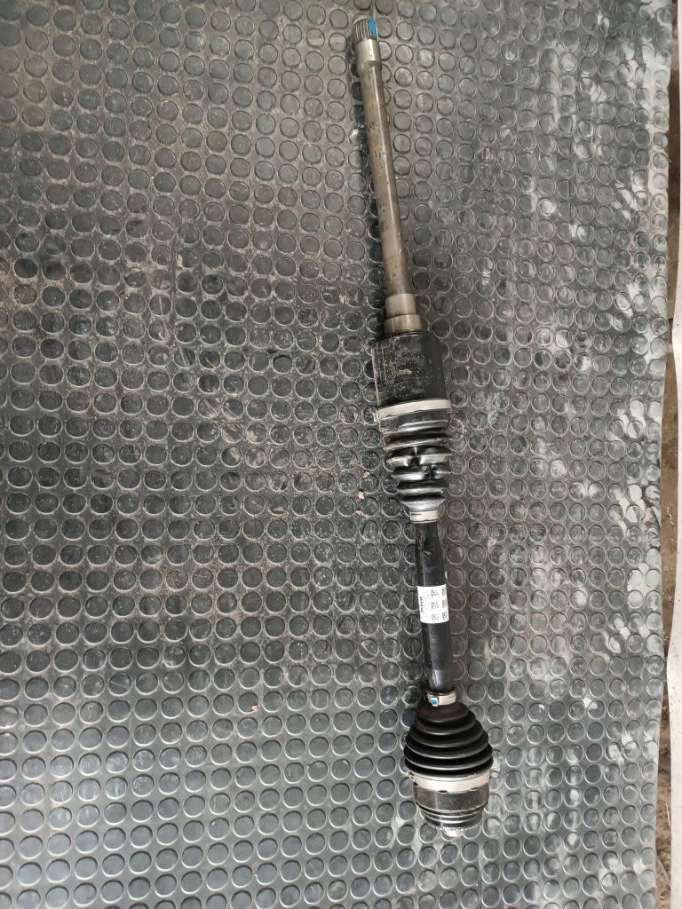 фото №1, Приводной вал правая перед bmw x3 g01 18km
