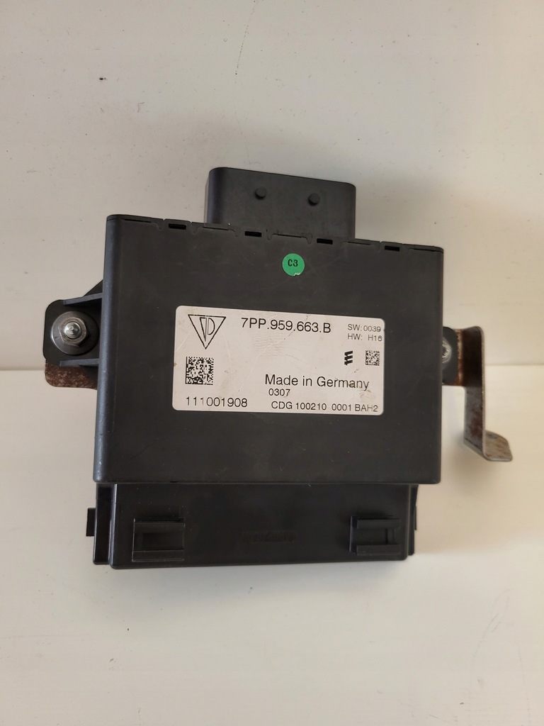 фото №1, Стабилизатор напряжения vw 7pp959663b