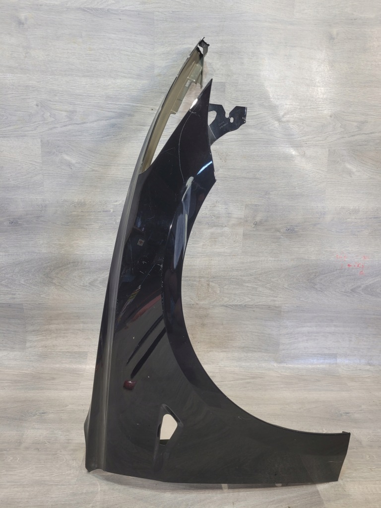 Купити Крило правий перед передній tesla model 3