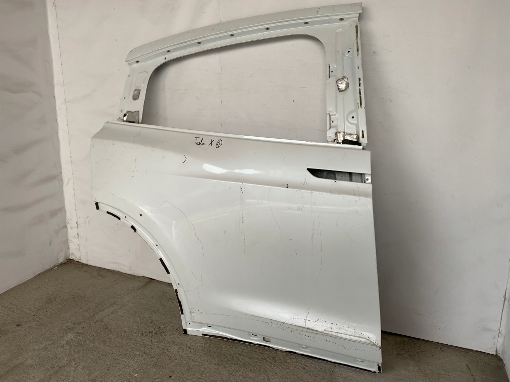 Tesla x дверь правое задние poznań giełda Недорого