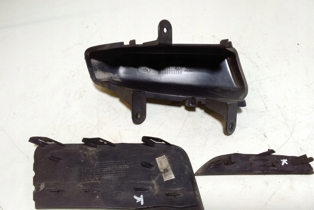 фото №8, Решётка противотуманных фар land rover range rover evoque l538 bj3215b217a 2.18l