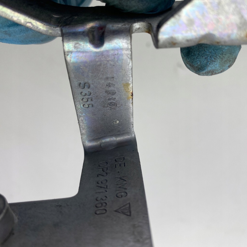 фото №12, Кронштейн кронштейн защита porsche panamera 971 audi 4.0 v8 cvd