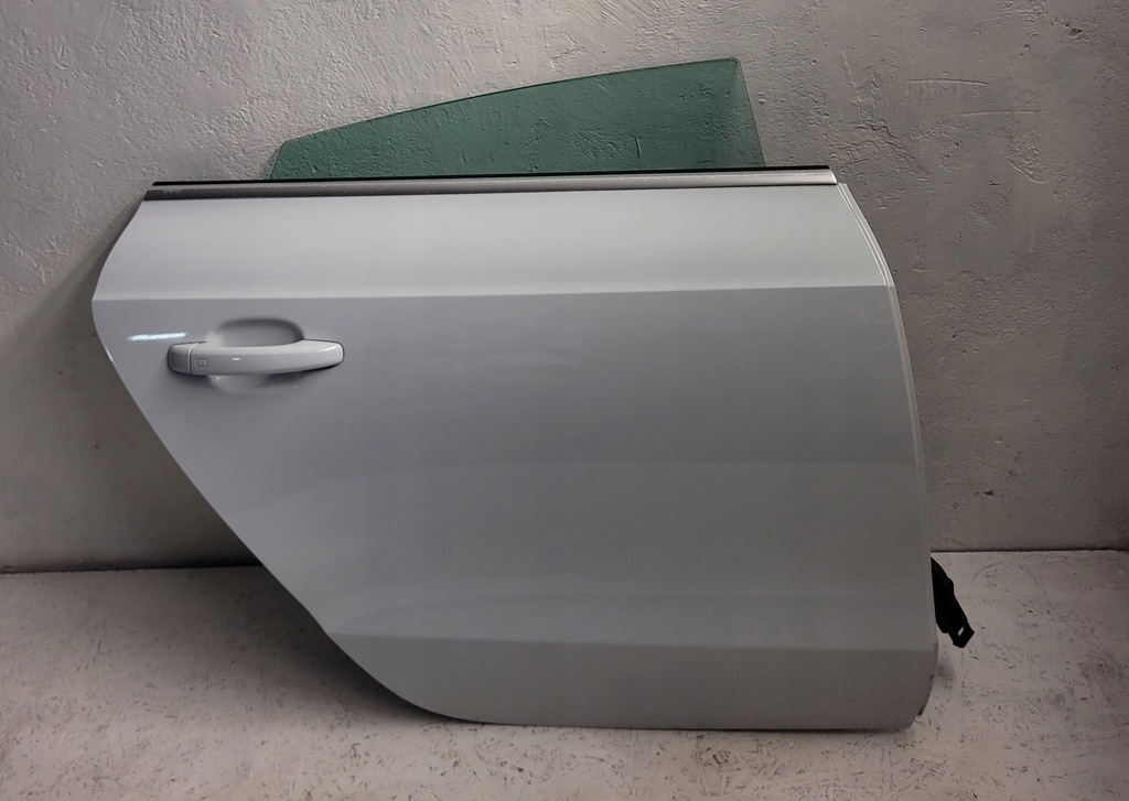 фото №1, Audi a5 lift 8t дверь задняя задние правое перламутр